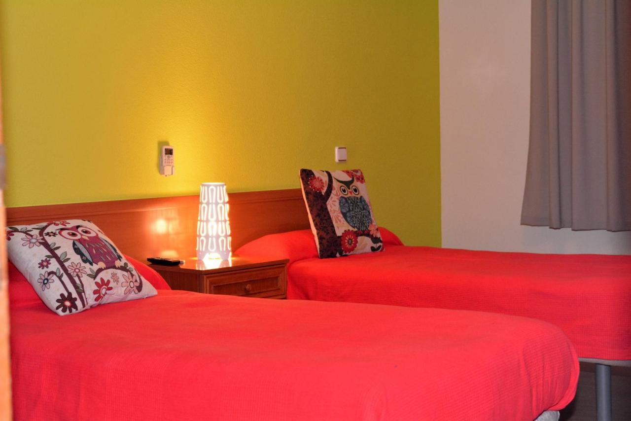 Hostal Gastrobar Carmelo Villarejo de Salvanés Екстериор снимка